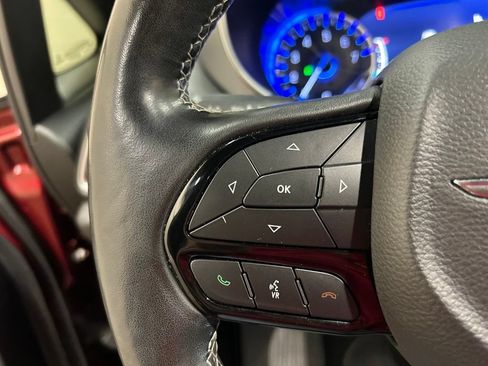 Used 2019 Chrysler Pacifica Touring-L Plus w/ S Appearance Package FWD image 21