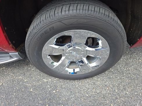 Used 2015 Chevrolet Suburban LTZ AWD/4WD image 40