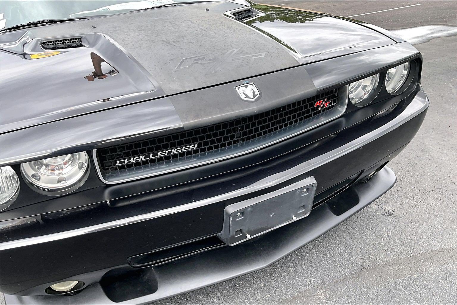 Used 2010 Dodge Challenger R/T RWD image 27