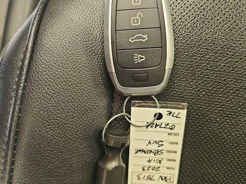 Certified 2023 Kia Sportage EX image 36