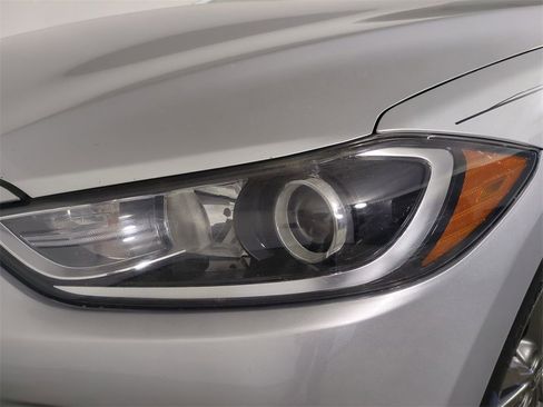 Used 2018 Hyundai Elantra SEL image 10