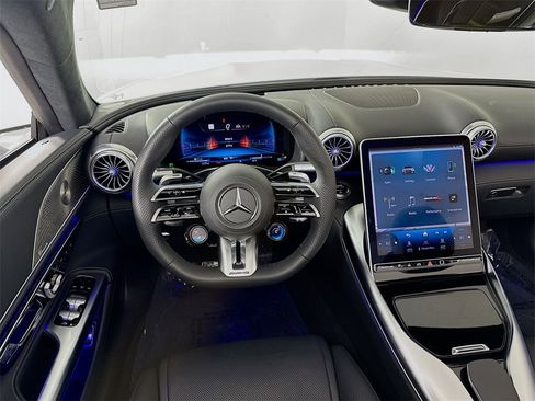 Certified 2023 Mercedes-Benz SL 55 AMG 4MATIC image 22