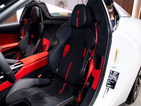 Used 2026 Ferrari 12Cilindri Spider RWD image 10
