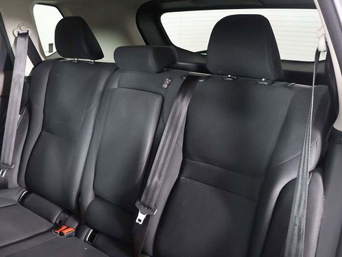 Used 2023 Nissan Rogue S AWD/4WD image 37