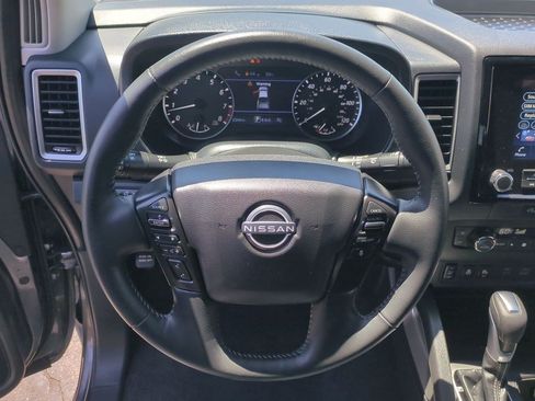 Certified 2024 Nissan Frontier SV w/ Technology Package RWD image 11