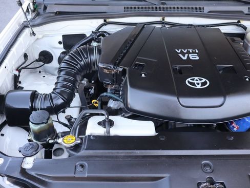 Used 2005 Toyota 4Runner Sport AWD/4WD image 35