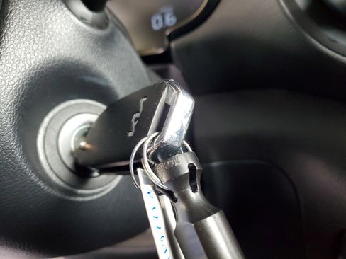 Used 2024 Kia Soul LX w/ Option Group 015 FWD image 30