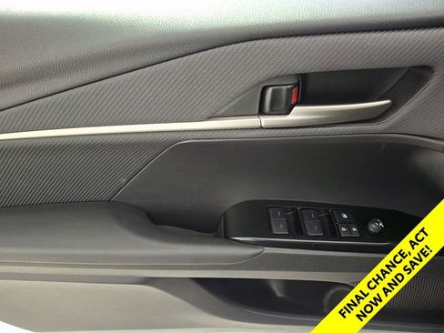 Certified 2025 Toyota Camry SE FWD image 15