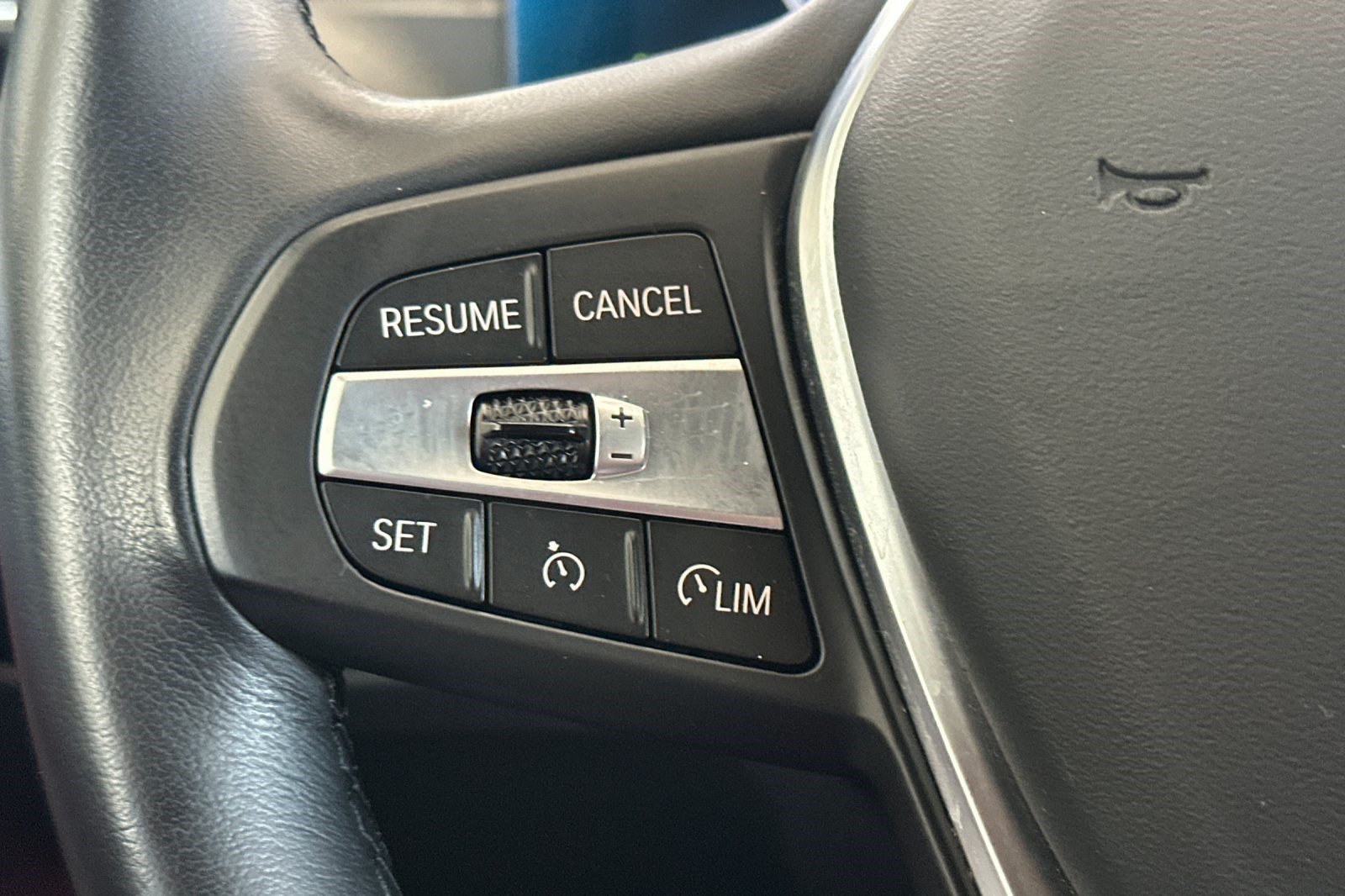 Used 2024 BMW i4 eDrive35 w/ Parking Assistance Package RWD image 30