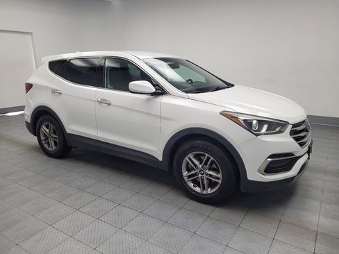 Used 2017 Hyundai Santa Fe Sport FWD image 11
