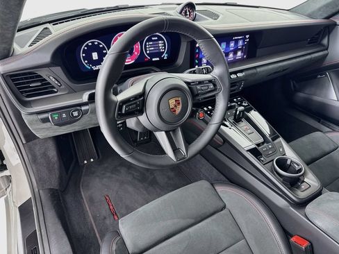 Used 2026 Porsche 911 Carrera GTS RWD image 4