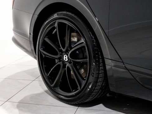 Used 2024 Bentley Flying Spur V8 image 55