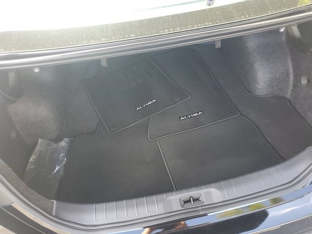 Used 2025 Nissan Altima 2.5 S FWD image 6