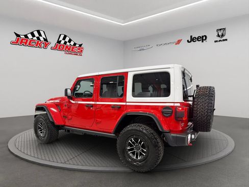 New 2026 Jeep Wrangler Unlimited Rubicon w/ Whitecap Package AWD/4WD image 7