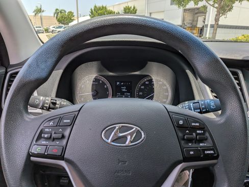 Used 2018 Hyundai Tucson SEL FWD image 25