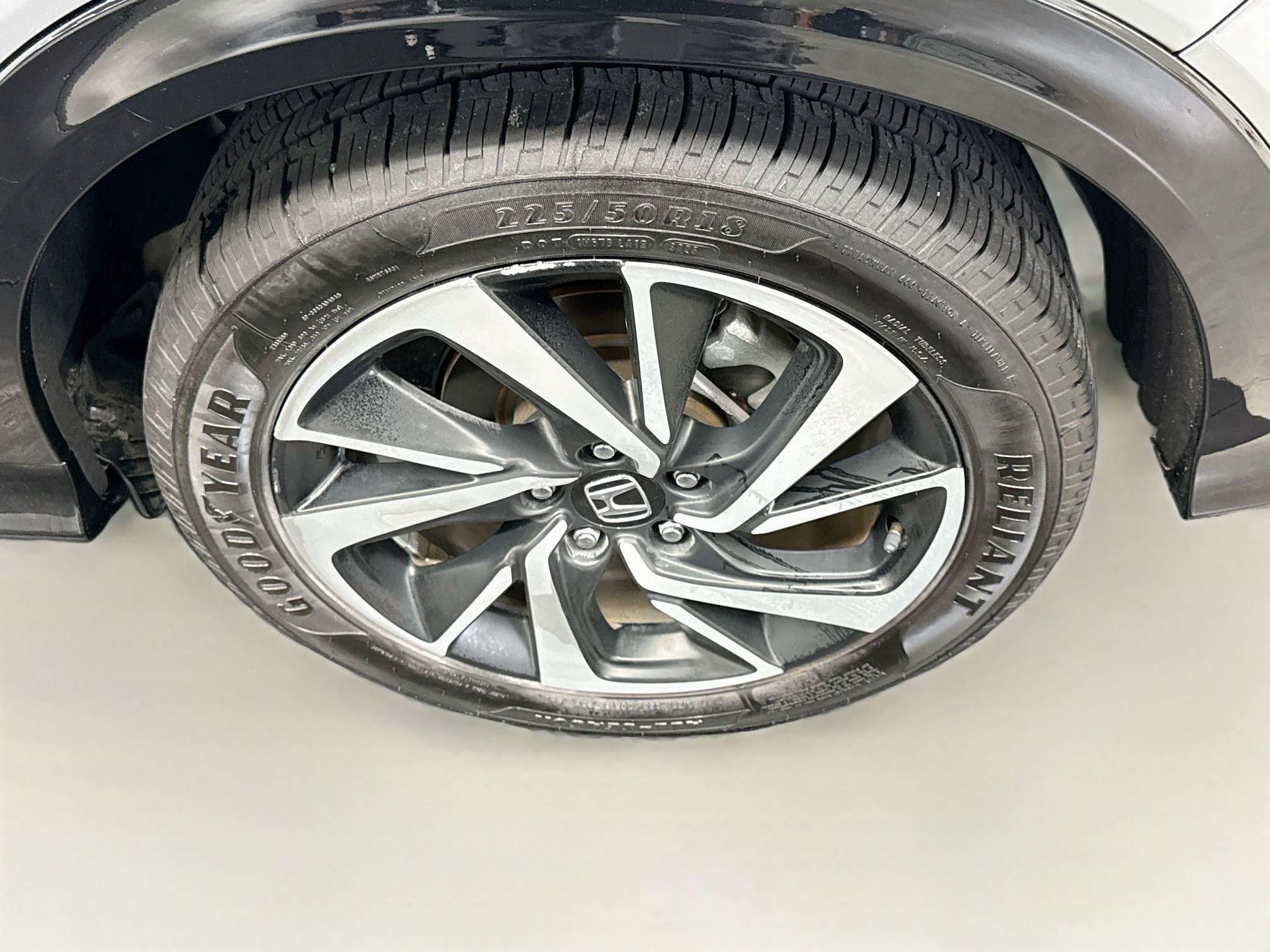 Used 2020 Honda HR-V Sport image 11