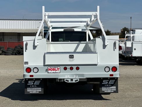 New 2025 RAM 3500 Tradesman image 4