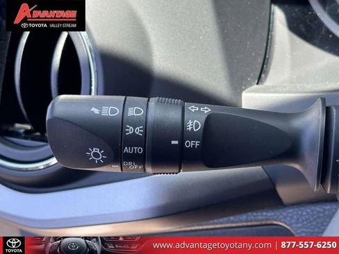 Certified 2023 Toyota Tacoma SR5 AWD/4WD image 26