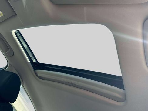 Used 2023 Honda Civic EX image 17