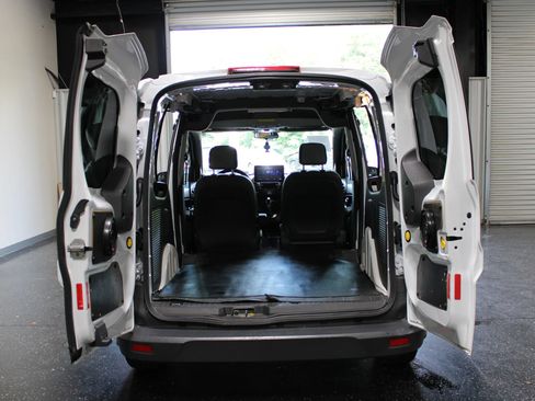 Used 2018 Ford Transit Connect XL FWD image 26