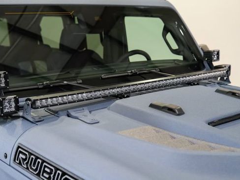 Used 2025 Jeep Wrangler Unlimited Rubicon w/ Technology Group image 76