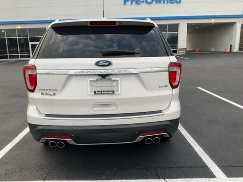 Used 2019 Ford Explorer Platinum image 8