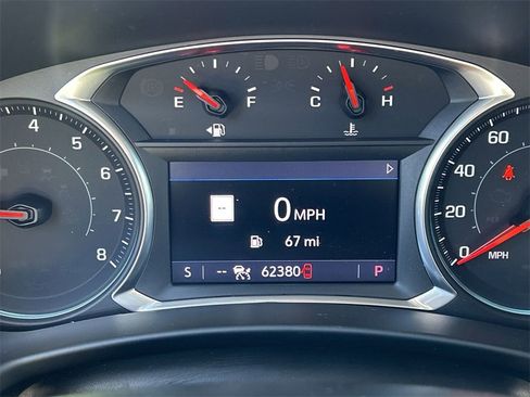 Used 2020 Chevrolet Equinox Premier image 43