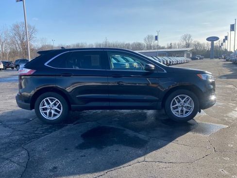 Used 2024 Ford Edge SEL image 13