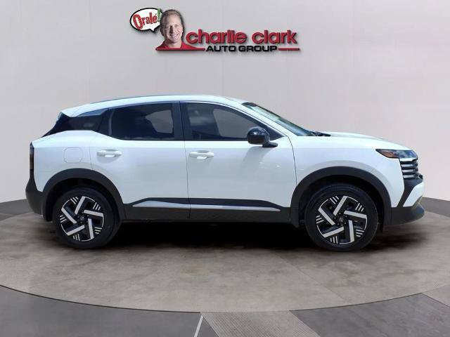 Certified 2026 Nissan Kicks SV FWD image 6