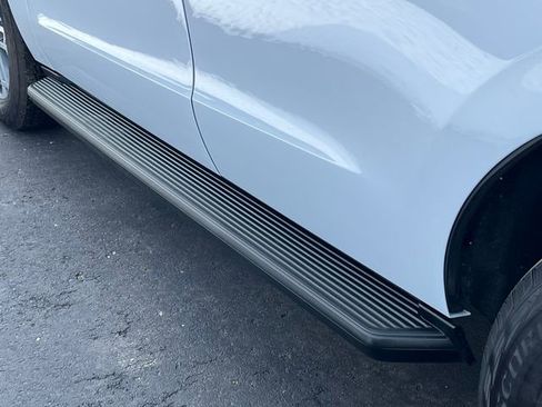 Certified 2025 Ford Expedition Active image 12