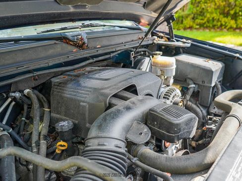 Used 2009 Cadillac Escalade AWD image 18