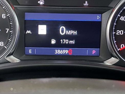 Used 2022 GMC Terrain AT4 w/ Infotainment Package II image 27