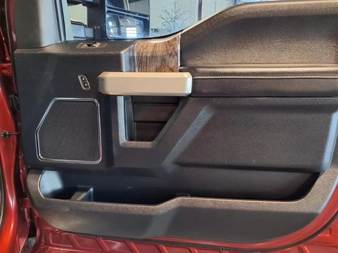 Used 2017 Ford F350 Lariat w/ Lariat Ultimate Package AWD/4WD image 12