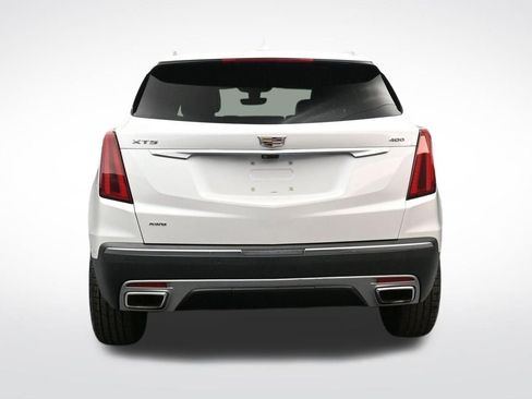 Certified 2023 Cadillac XT5 Premium Luxury w/ Technology Package AWD/4WD image 4