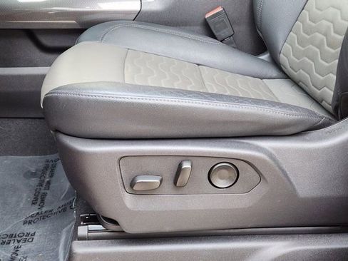 Used 2025 Chevrolet Silverado 1500 ZR2 w/ Technology Package image 25