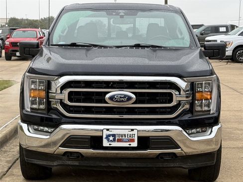 Certified 2022 Ford F150 XLT w/ Equipment Group 302A High image 7