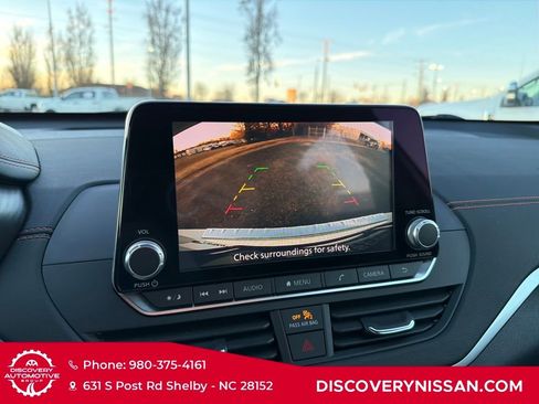 Certified 2020 Nissan Altima 2.5 SR w/ Premium Package image 18