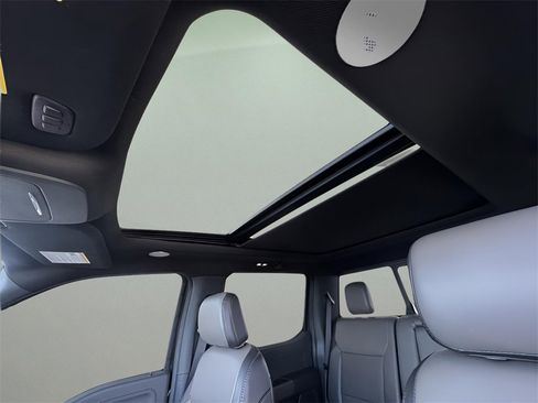 Used 2024 Ford F150 Lariat w/ Equipment Group 502A High image 16