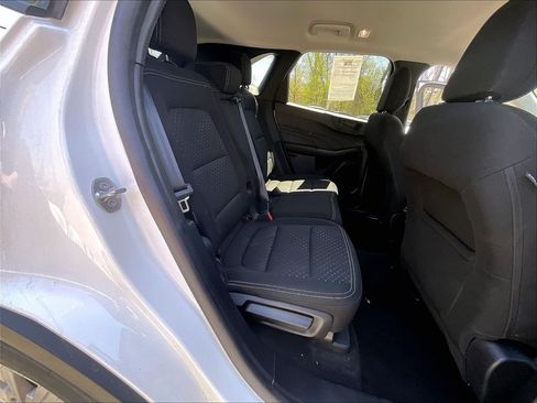 Used 2025 Ford Escape Active AWD/4WD image 16