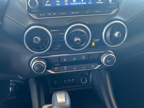 Used 2024 Nissan Sentra SV FWD image 29
