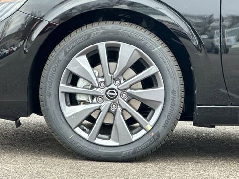 New 2026 Nissan Sentra SL w/ Floor Mat Package FWD image 25