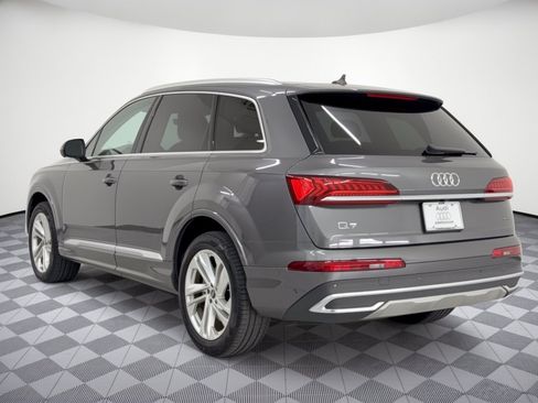 Used 2023 Audi Q7 3.0T Premium Plus AWD/4WD image 2