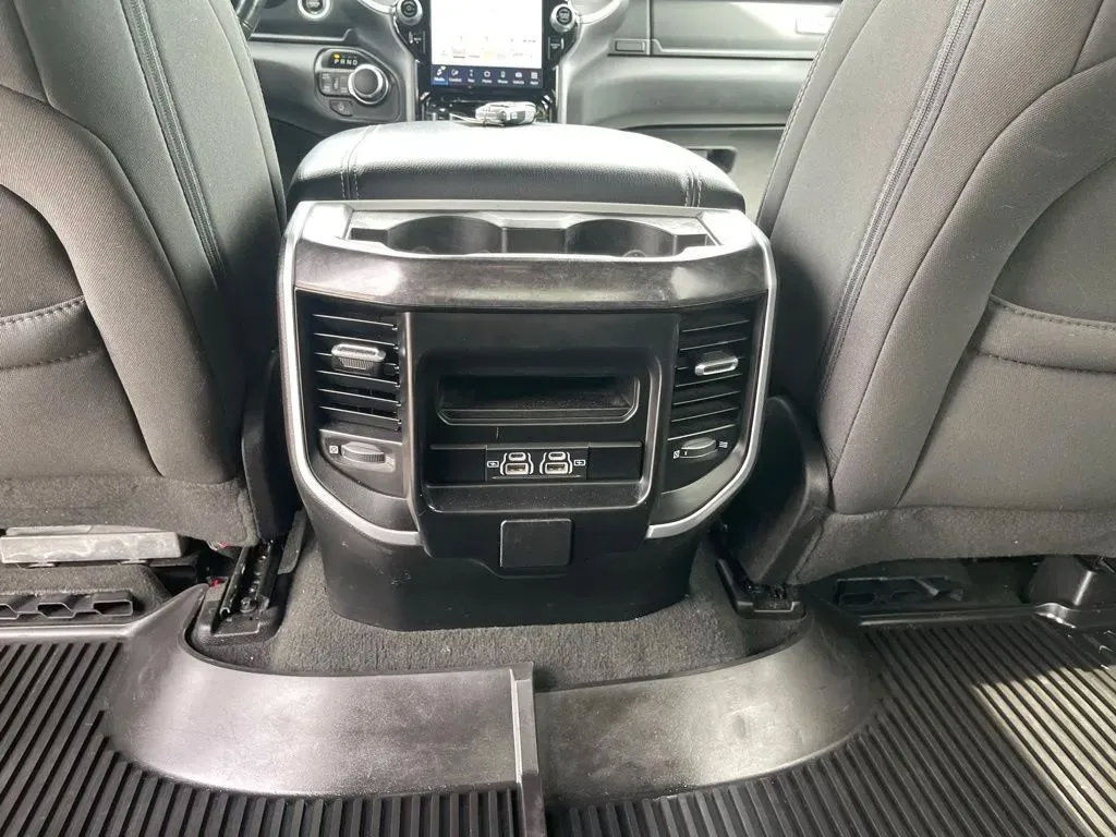 Used 2023 RAM 1500 Big Horn AWD/4WD image 16