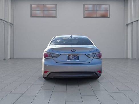 Used 2012 Hyundai Sonata Hybrid FWD image 7