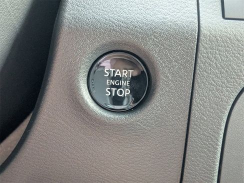 New 2026 Nissan Frontier SV w/ SV Convenience Package image 30