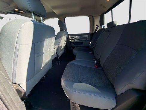 Used 2018 RAM 1500 Big Horn image 25