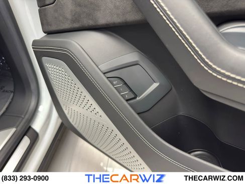 Used 2020 Lamborghini Urus image 97