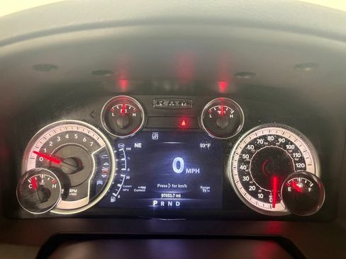 Used 2017 RAM 1500 Big Horn AWD/4WD image 19