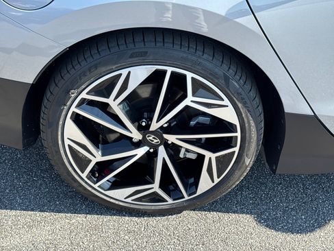 Certified 2023 Hyundai Ioniq 6 SEL w/ Cargo Package image 17