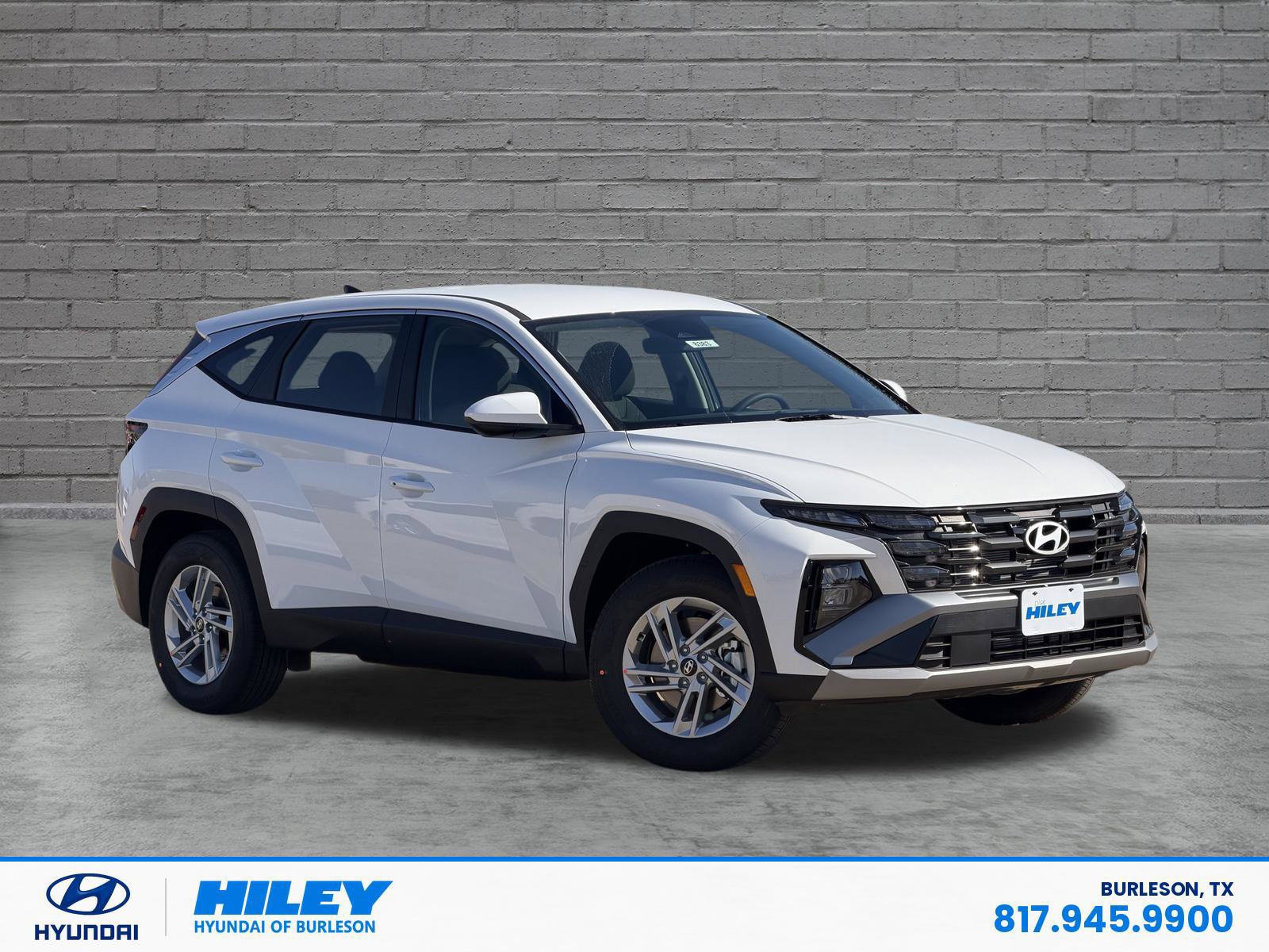 Certified 2026 Hyundai Tucson SE FWD image 2